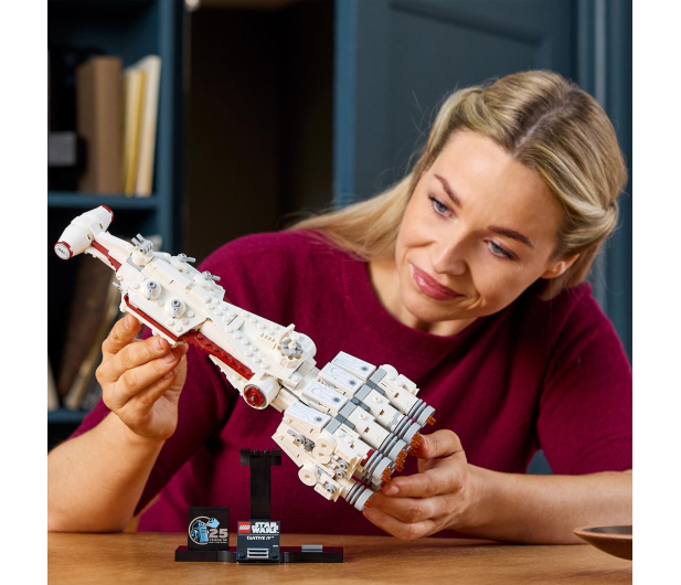 LEGO Star Wars 75376 Tantive IV™ - 1220602 - zdjęcie 11